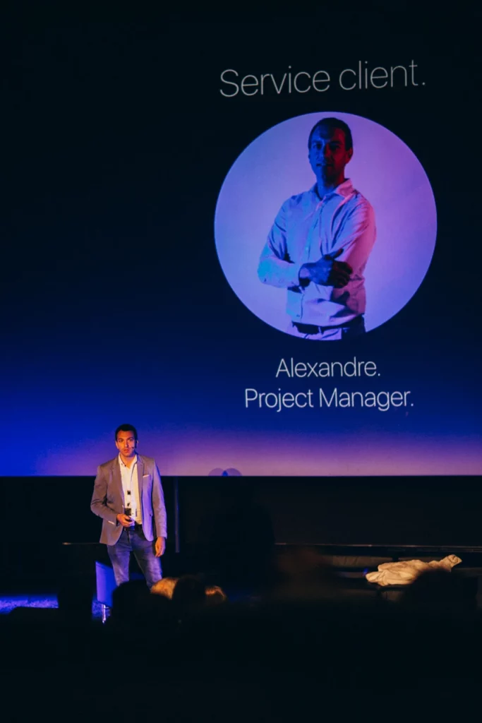 Photo d'un workshop organiser par underside autour des chatbots au kinepolis imagibraine