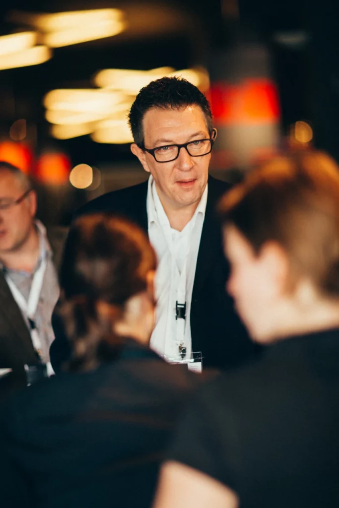 Photo d'un workshop organiser par underside autour des chatbots au kinepolis imagibraine