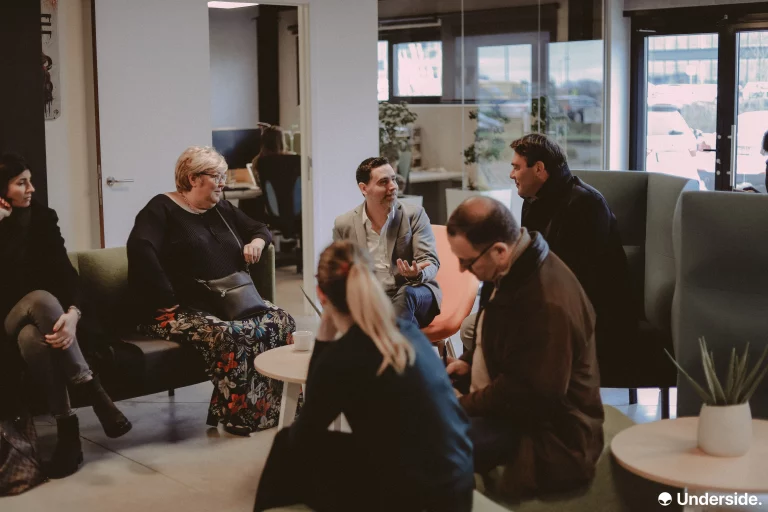 Photo lors de la visite du ministre Denis Ducarme